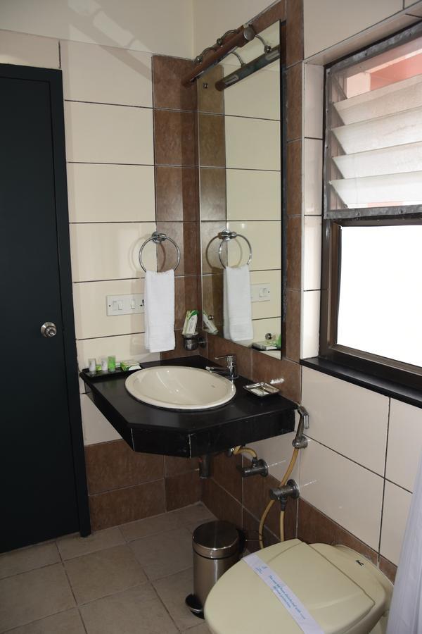 Ulo Chennai Deluxe Exterior photo
